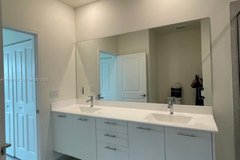 Copropriété à vendre à Doral, Floride: 3 chambres, 104.42 m2 № 2060722 - photo 20