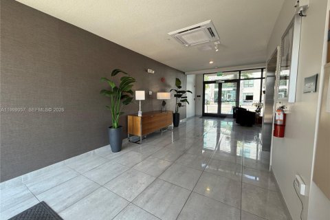 Copropriété à vendre à Doral, Floride: 3 chambres, 104.42 m2 № 2060722 - photo 3