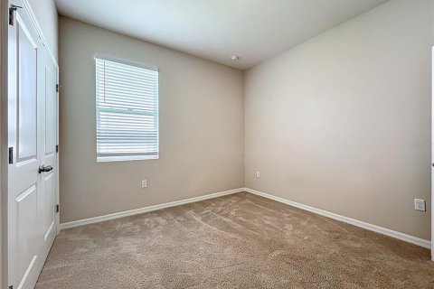 House in Plant City, Florida 4 bedrooms, 189.06 sq.m. № 1827019 - photo 17