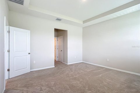 House in Plant City, Florida 4 bedrooms, 189.06 sq.m. № 1827019 - photo 28