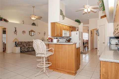 House in Palm Coast, Florida 3 bedrooms, 217.95 sq.m. № 1744594 - photo 16