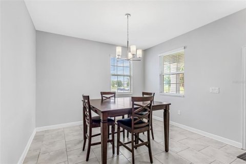Adosado en venta en Winter Garden, Florida, 3 dormitorios, 159.51 m2 № 1757984 - foto 11