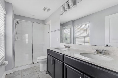 Adosado en venta en Winter Garden, Florida, 3 dormitorios, 159.51 m2 № 1757984 - foto 21