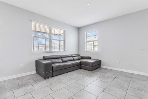 Adosado en venta en Winter Garden, Florida, 3 dormitorios, 159.51 m2 № 1757984 - foto 10