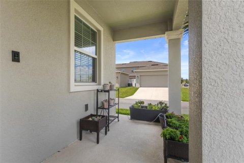 Adosado en venta en Winter Garden, Florida, 3 dormitorios, 159.51 m2 № 1757984 - foto 4
