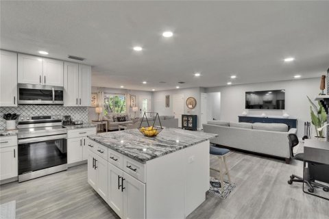 Casa en venta en Riverview, Florida, 3 dormitorios, 206.24 m2 № 1776823 - foto 12