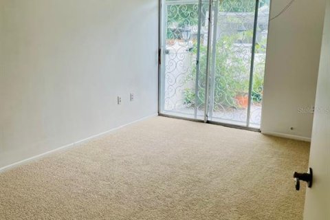 Condominio en venta en Clearwater, Florida, 2 dormitorios, 117.99 m2 № 1733468 - foto 29