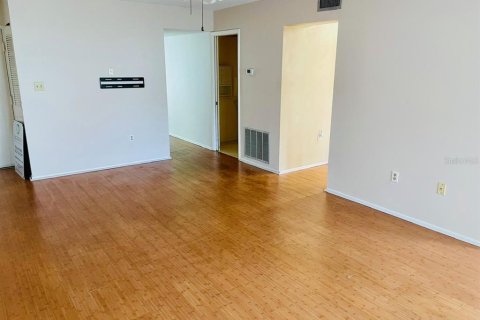 Condominio en venta en Clearwater, Florida, 2 dormitorios, 117.99 m2 № 1733468 - foto 7