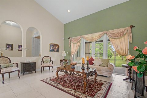 Casa en venta en Miami, Florida, 4 dormitorios, 260.59 m2 № 2057301 - foto 20