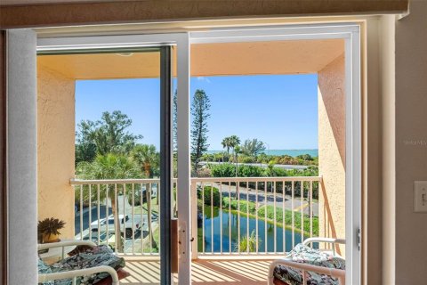 Condominio en venta en Saint Petersburg, Florida, 3 dormitorios, 135.17 m2 № 2095908 - foto 23