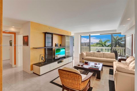 Купить кондоминиум в Авентура, Флорида 2 спальни, 144.93м2, № 2024626 - фото 4