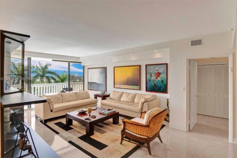 Купить кондоминиум в Авентура, Флорида 2 спальни, 144.93м2, № 2024626 - фото 6