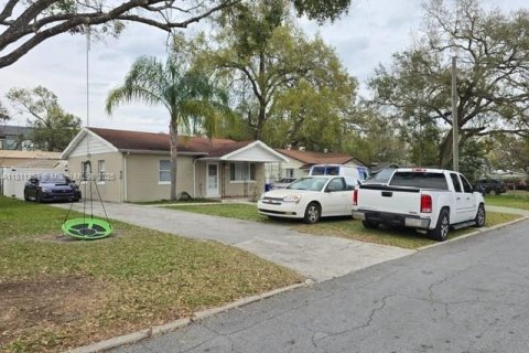House in Lakeland, Florida 2 bedrooms № 1756504 - photo 1