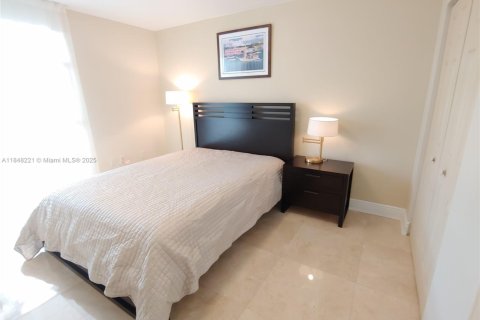 Condo in Aventura, Florida, 2 bedrooms  № 1850522 - photo 4