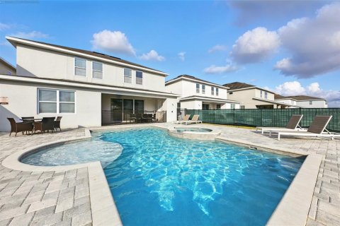 House in Kissimmee, Florida 5 bedrooms, 273.6 sq.m. № 1662471 - photo 5