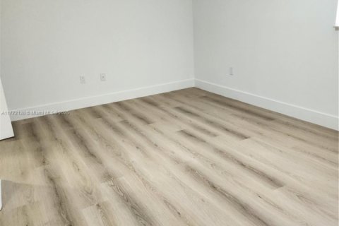 Copropriété à vendre à Doral, Floride: 2 chambres, 111.2 m2 № 1923057 - photo 5