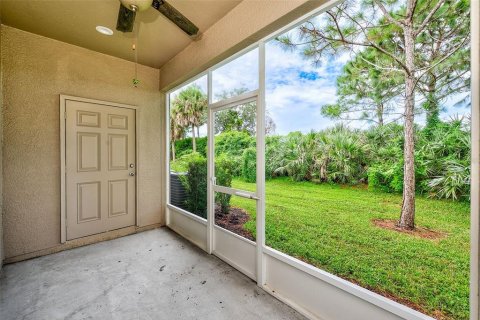 Touwnhouse à vendre à Sarasota, Floride: 3 chambres, 163.32 m2 № 2374106 - photo 28