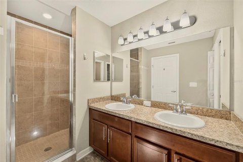 Touwnhouse à vendre à Sarasota, Floride: 3 chambres, 163.32 m2 № 2374106 - photo 19