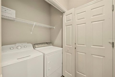 Touwnhouse à vendre à Sarasota, Floride: 3 chambres, 163.32 m2 № 2374106 - photo 15
