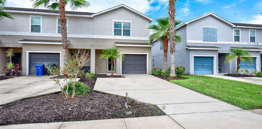 Touwnhouse à Sarasota, Floride 3 chambres, 163.32 m2 № 2374106