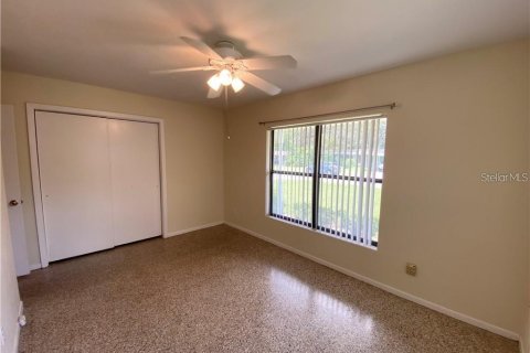 Villa ou maison à louer à Sanford, Floride: 3 chambres, 101.26 m2 № 2414026 - photo 11
