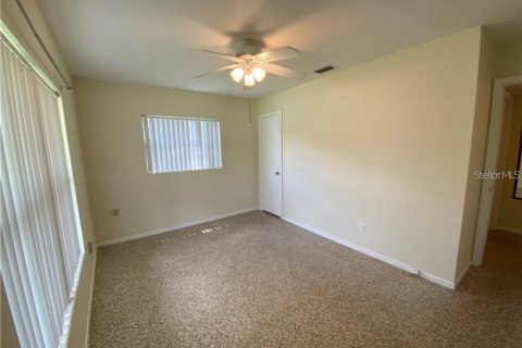 Villa ou maison à louer à Sanford, Floride: 3 chambres, 101.26 m2 № 2414026 - photo 12