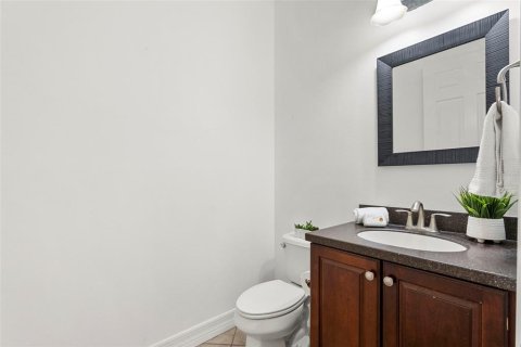 Villa ou maison à vendre à Tampa, Floride: 4 chambres, 294.96 m2 № 2408066 - photo 16