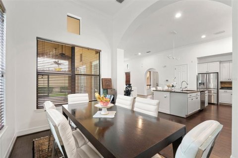 Villa ou maison à vendre à Tampa, Floride: 4 chambres, 294.96 m2 № 2408066 - photo 11
