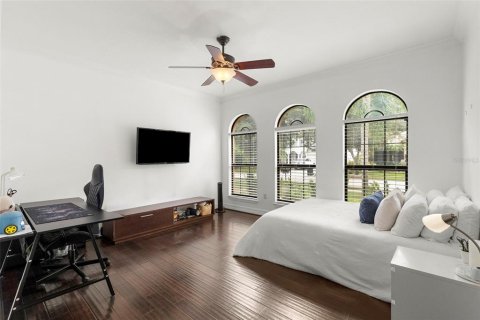 Villa ou maison à vendre à Tampa, Floride: 4 chambres, 294.96 m2 № 2408066 - photo 17