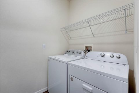 House in Ormond Beach, Florida 2 bedrooms, 151.06 sq.m. № 2420625 - photo 29