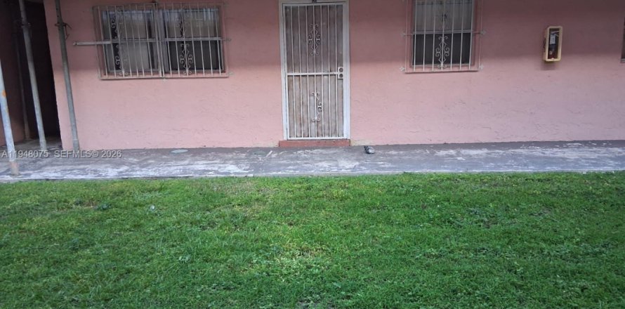 Condo à Miami, Floride, 2 chambres № 2089047