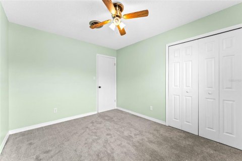 House in Orlando, Florida 5 bedrooms, 223.99 sq.m. № 1592870 - photo 20