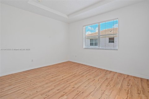 Touwnhouse à louer à Homestead, Floride: 4 chambres, 143.44 m2 № 2013942 - photo 25