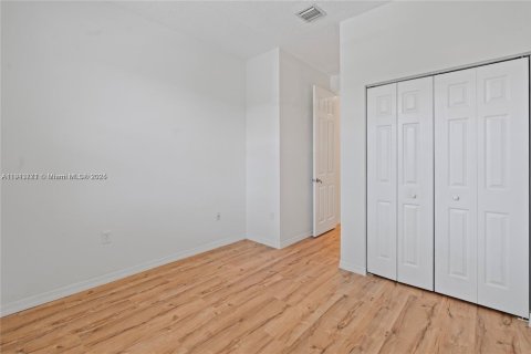 Touwnhouse à louer à Homestead, Floride: 4 chambres, 143.44 m2 № 2013942 - photo 29