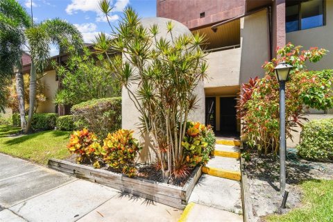 Condominio en venta en Saint Petersburg, Florida, 2 dormitorios, 90.58 m2 № 1562164 - foto 5