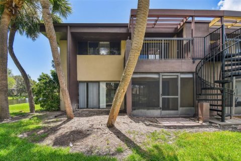 Condominio en venta en Saint Petersburg, Florida, 2 dormitorios, 90.58 m2 № 1562164 - foto 13