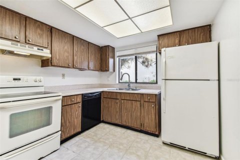 Condominio en venta en Saint Petersburg, Florida, 2 dormitorios, 90.58 m2 № 1562164 - foto 27
