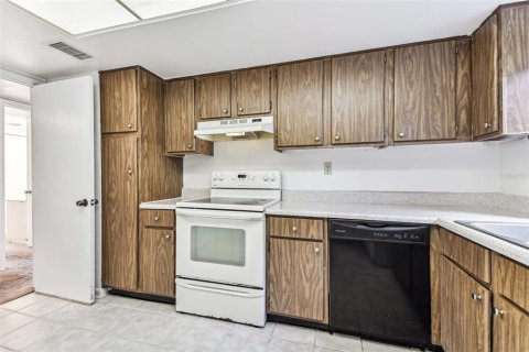 Condominio en venta en Saint Petersburg, Florida, 2 dormitorios, 90.58 m2 № 1562164 - foto 28