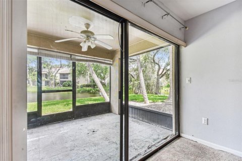 Condominio en venta en Saint Petersburg, Florida, 2 dormitorios, 90.58 m2 № 1562164 - foto 24