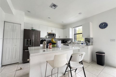 Adosado en venta en Davie, Florida, 4 dormitorios, 173.08 m2 № 2017216 - foto 9