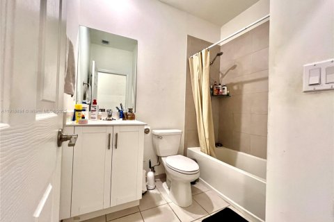 Adosado en venta en Davie, Florida, 4 dormitorios, 173.08 m2 № 2017216 - foto 14