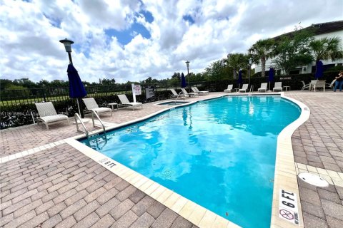 Adosado en venta en Davie, Florida, 4 dormitorios, 173.08 m2 № 2017216 - foto 3