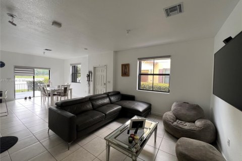 Adosado en venta en Davie, Florida, 4 dormitorios, 173.08 m2 № 2017216 - foto 11