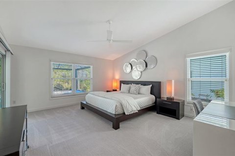 House in Sarasota, Florida 3 bedrooms, 255.95 sq.m. № 2396311 - photo 21