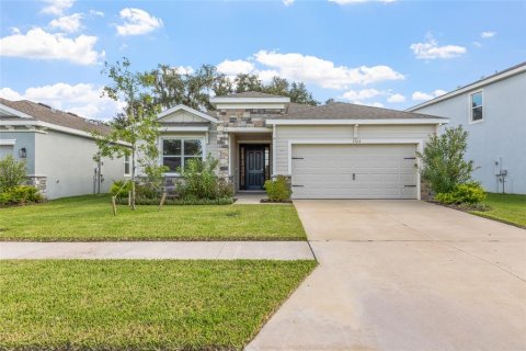 House in Plant City, Florida 3 bedrooms, 171.31 sq.m. № 2304620