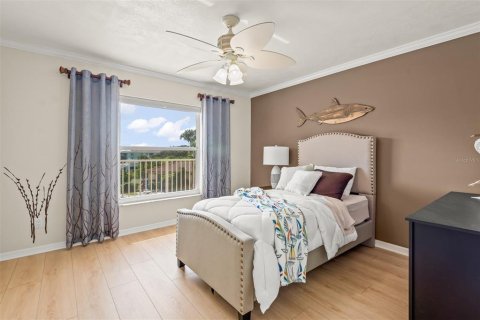Condo in Daytona Beach, Florida, 2 bedrooms № 2201748 - photo 26