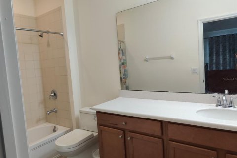 House in Sanford, Florida 4 bedrooms, 239.87 sq.m. № 1911719 - photo 14