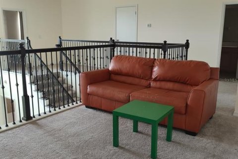 House in Sanford, Florida 4 bedrooms, 239.87 sq.m. № 1911719 - photo 5