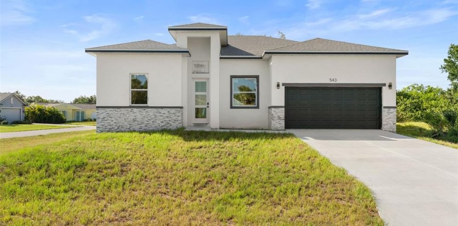 Villa ou maison à Port Charlotte, Floride 4 chambres, 151.43 m2 № 2209368
