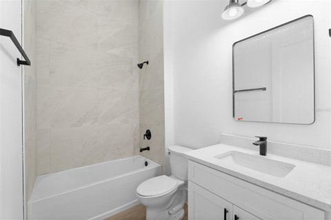 Villa ou maison à vendre à Port Charlotte, Floride: 4 chambres, 151.43 m2 № 2209368 - photo 11